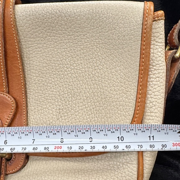 Dooney & Bourke: Equestrian All Leather Saddle Bag/Snakeskin Embossed Erica Bag - Picture 10 of 16